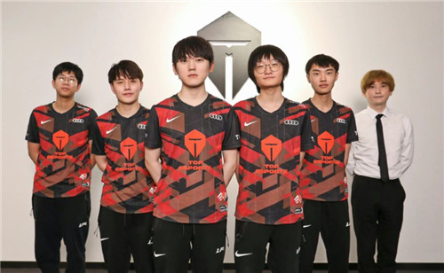 1月与这位 1月与这位